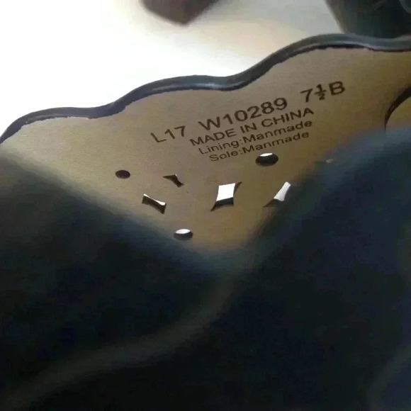 Cole Haan Design Ankle Strap Size 7.5B Shoe - Picture 8 of 8